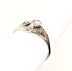 Vintage Elegant RING Silver 925 with Bright Stone -size: 10.5US (20mm) Ukrain#38