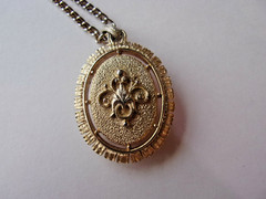 Vintage 23 inch Chain with retro style Victorian lady CAMEO