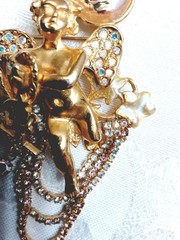 Kirks Folly Brooch Pin Seaview Angel Moon Cupid Cherub Rhinestones Gold Tone Vtg