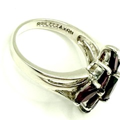Vtg JJJ Avon 925 Sterling Silver LG Ring Size 9 Garnet Cluster Multi Marquise Vl