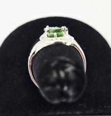 Sterling Silver 925 Green Gemstone Swirl Wave Pear Oval Cluster Ring Size 8 – 7g
