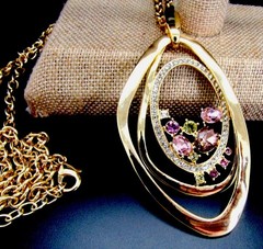 RJ GRAZIANO GOLD TONE CRYSTAL PENDANT STATEMENT LONG NECKLACE NIB