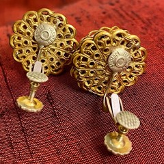 MIRIAM HASKELL Signed Vintage Golden Chains Adj Screwback Baroque Pearl Earrings