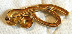 Vintage Golf Club Pin Brooch Goldtone 3 Iron Golf Ball MCM