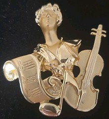 Vintage AJC Instruments gold tone Brooch Hollywood Regency 2.5 Inches VG