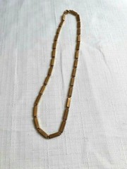 Vintage Gold Tone Necklace 16 Inches As Pictured -VM32