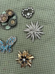 Vintage Brooch Lot 7 Pin Back Brooches Vintage Jewelry