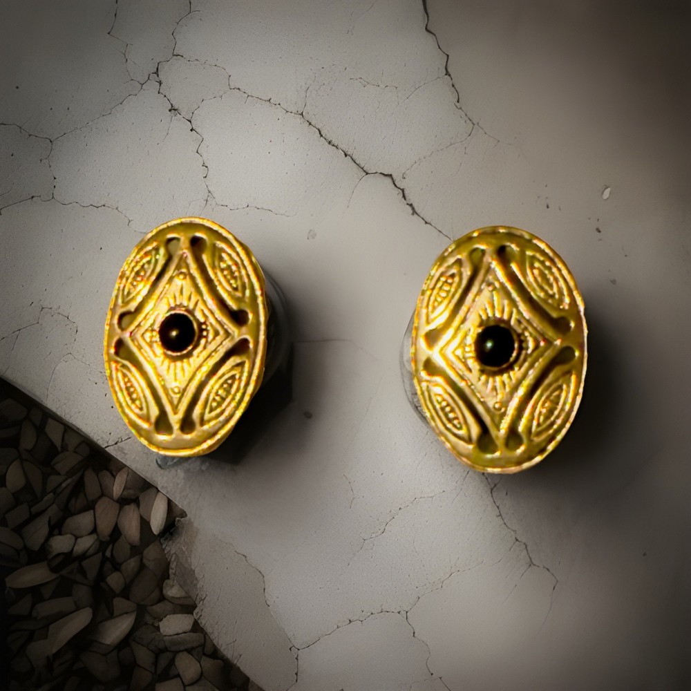 Vintage Liz Claiborne Clip-On Earrings Stamped LCI Era-Y2K Cuff-Links Shoe Clips