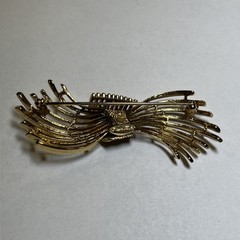VINTAGE OSCAR DE LA RENTA Signed Gold Tone Bow Brooch Pin, Rare, 3.25”