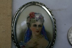 Limoges PORTRAIT brooch made in France STERLING FRAME A33