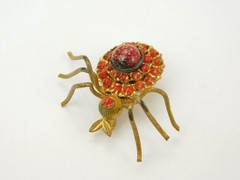Vintage Czech Glass Speckled Red Brass Spider Brooch Pin 1 3/8″ Halloween