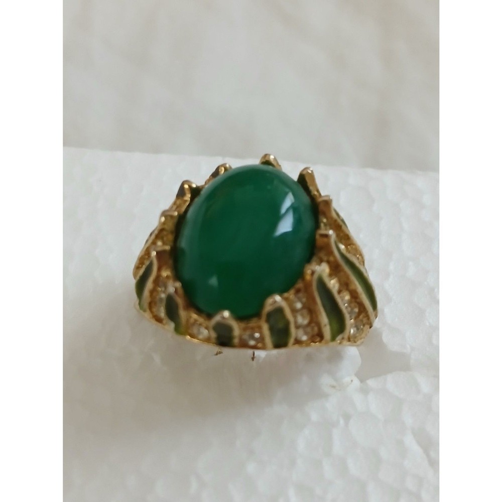 Vintage Gold Tone Green Faux Jade Cocktail Ring Size 6.5 Rhinestone Accent