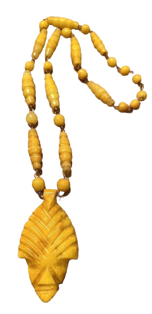 Yellow Mexican Onyx Necklace With Tribal Facial Pendant 30″ Total Length Vintage