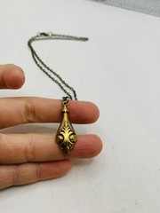 Vintage Art Nouveau Style Elegant Egyptian Greek Vase Bronze Tone 18 in Necklace