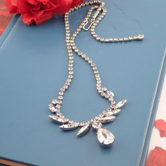 Vintage Dainty Clear Rhinestone Navette Teardrop Dangle 16 1/2″ Adj Necklace
