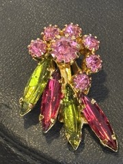 Vintage Fuchsia Chartreuse Rhinestone Waterfall Brooch Earrings Demi Parure Set