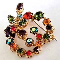 Vintage Austria Multi Autumn Colors Rhinestone Gold Tone Pin 1-7/8″