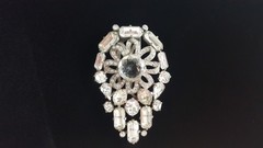 Vintage Eisenberg Original Signed Clear Rhinestone Dress Clip Art Deco Pot Metal