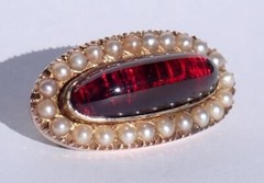 Pretty Antique Victorian 10K Gold Foiled Garnet Cabochon Pearl Pendant Pin 1886