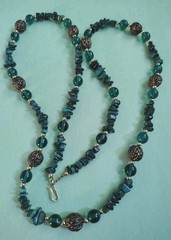 Vintage MALACHITE STONES & Green Glass Beaded Necklace in Silver Tone