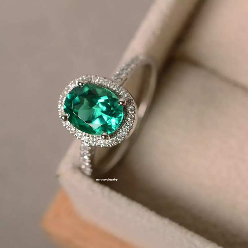 2.30 Ct Emerald Natural Oval & Diamond Wedding Ring 925 Sterling Silver For Her