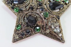 La Roco 1950s Star Brooch Bronze Tone Black Green Rhinestones Textured