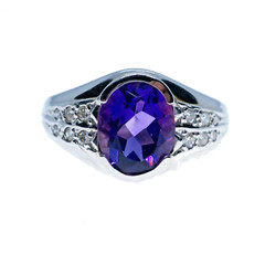 Made in Romania 14k Solid White Gold Natural Amethsyt and Diamond Ring Sz 7