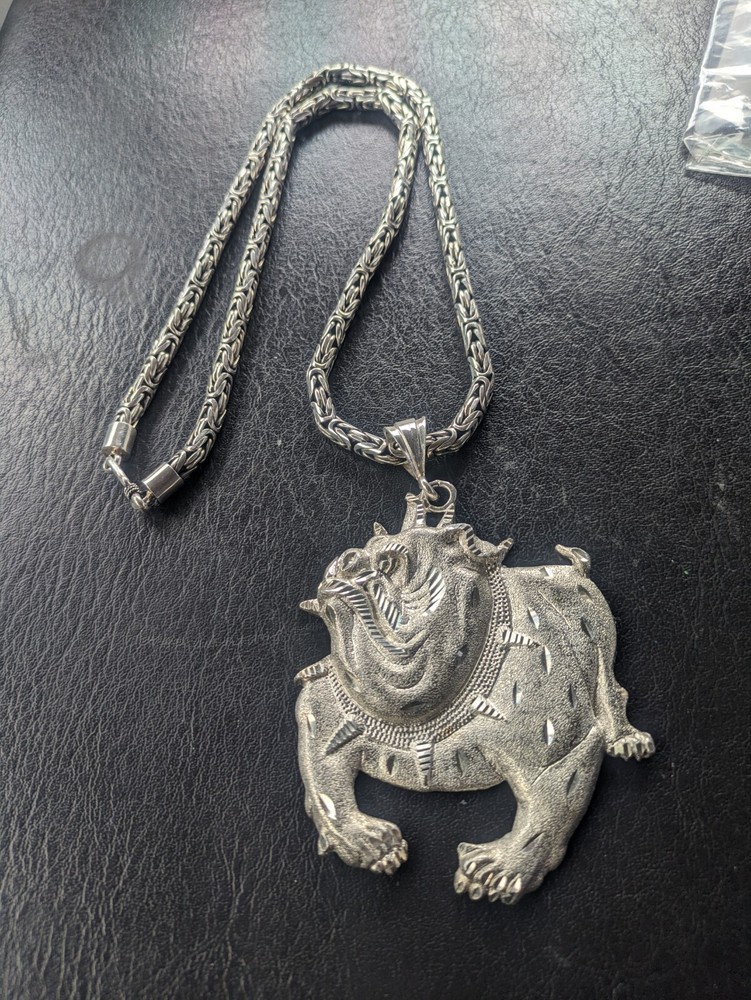 925 Sterling Silver One Of A Kind Vintage Bulldog Large Pendant & Chain