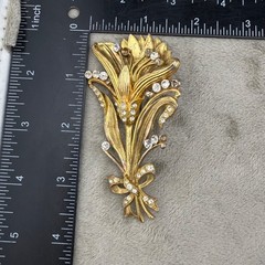 Vintage Pot Metal Rhinestone Brooch Gold Tone Flower READ