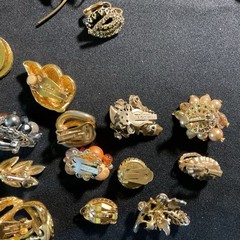 Vintage Rhinestone Jewelry Lot (High End Pieces) See Description
