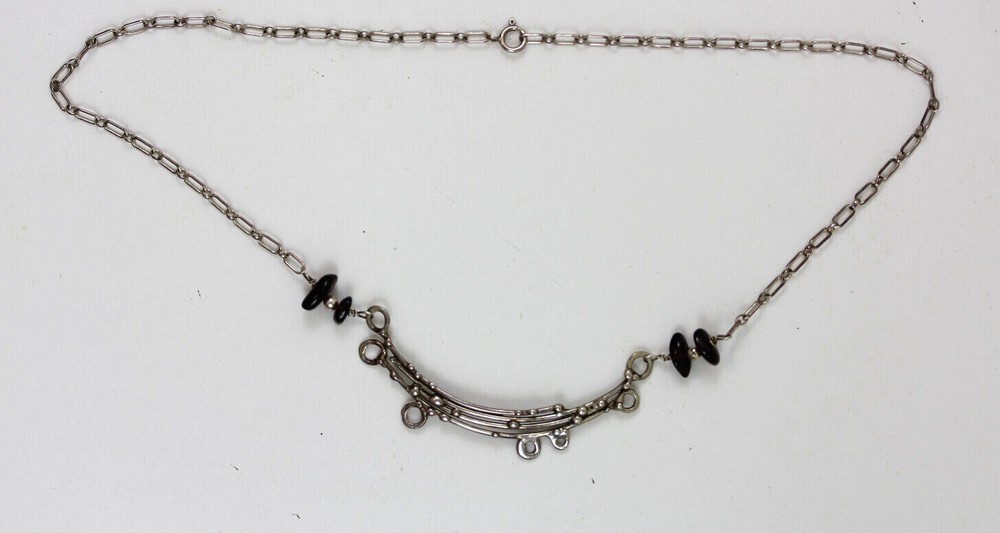 VINTAGE MARY ELWYN STUDIO ARTISAN STERLING SILVER 925 17.75″ NECKLACE GARNET