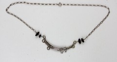 VINTAGE MARY ELWYN STUDIO ARTISAN STERLING SILVER 925 17.75″ NECKLACE GARNET