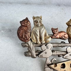 Funny Cat & Mouse Brooch Mixed Metal Cheese Weird Quirky Vintage Figural Pin