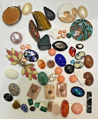 Antique Mixed Jewelry Findings Cameo MOP Plastic Lucite Stone Cabochon Craft Lot