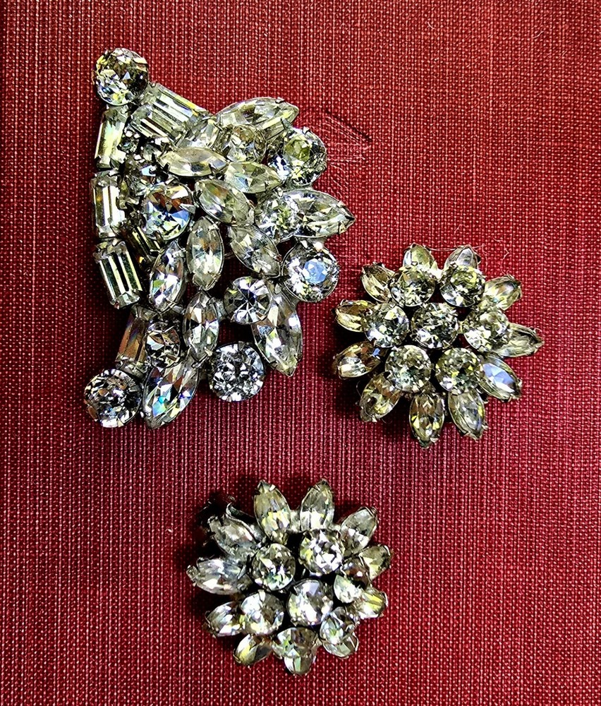 Vintage Albert Weiss Brooch & Clip Earring Set
