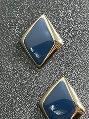 Vintage 1.1” Blue Enameled Gold Tone Metal Earrings