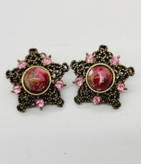 Filigree STAR Clip Earrings Pink Crystal Accent Ornate Vintage .75 in