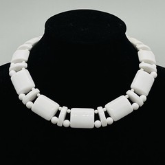 Vintage Monet Necklace Chunky White Lucite Choker 16″