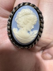 Vintage Silver Tone Oval Cameo Ring Sz 6 Blue White Portrait Bezel Set