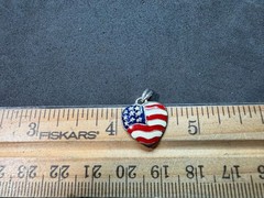 1.57g Vintage Sterling Silver 925 Heart American Flag Stars Stripes Pendant M