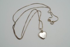 Vintage Sterling Silver Heart Pendant 1.7cm Necklace 22″ JB39