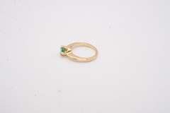 Vintage 10k Yellow Gold Emerald Childs Ring Size 0.5