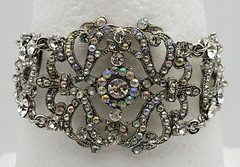 VCLM Aurora Borealis Crystal Chain Bracelet Silver-Tone Floral 8″ Lobster Clasp