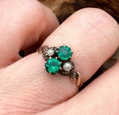 1950s Vintage 14K Rose Gold With Man Made Stones Ring (Size 6.5) (R41G)