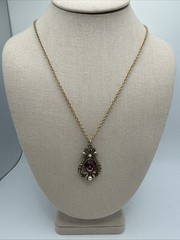 Avon Queensbury Amethyst 1974 Necklace Victorian Revival Gold Tone Chain