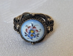 Vintage Soviet Era Rostov Finift Floral Enamel Ring Size: 6