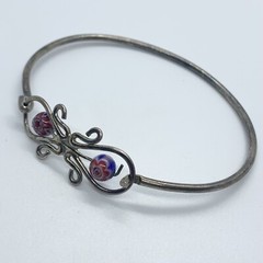 VTG MILLEFIORI RED BLUE SILVER BANGLE BRACELET TENSION HOOK CLASP FLORAL