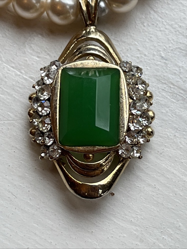 Vintage Designer Lanvin Emerald Rhinestone? Pendant 14k Gold Pearl Necklace