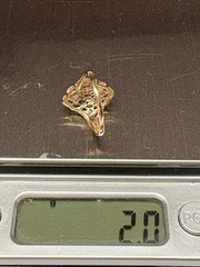 LADIES VINTAGE 10k GOLD MARQUISE CUT TANZANITE DIAMOND RING. SIZE 6.25