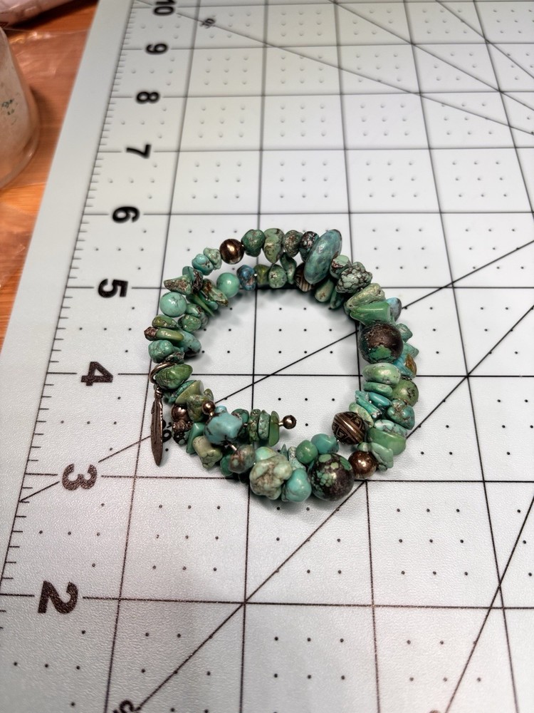 VINTAGE Blue Turquoise & Silver Coil Bracelet One size fits all-FREE SHIPPING